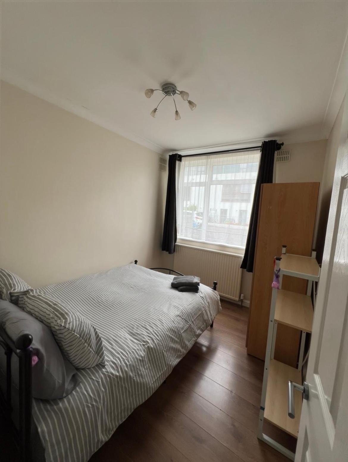 20Mins To Bakerst, Harry Potter & Wembley Stadium! Apartment Northwood  Exterior photo